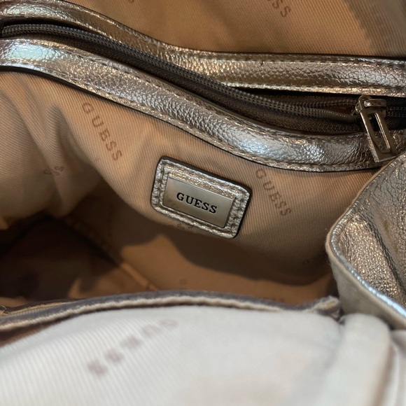 GUESS ZANA Sliver Backpack - Picture 8 of 9